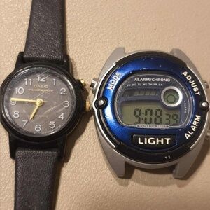 🦋10/$20🦋 Lot of 2 Casio & Armitron Women's Watches